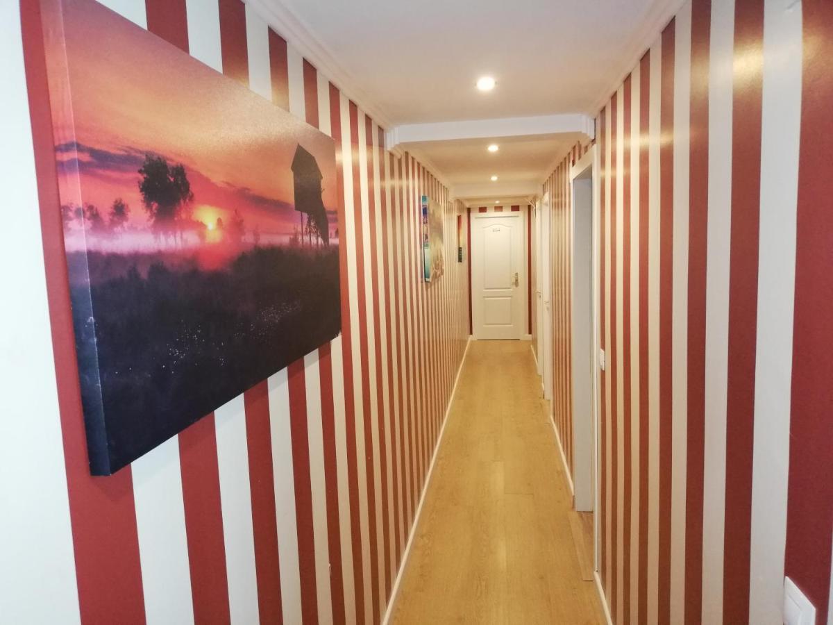 مبيت وإفطار سانتياغو دي كومبوستيلا Residencia Compostela المظهر الخارجي الصورة