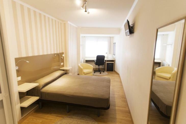 مبيت وإفطار سانتياغو دي كومبوستيلا Residencia Compostela المظهر الخارجي الصورة